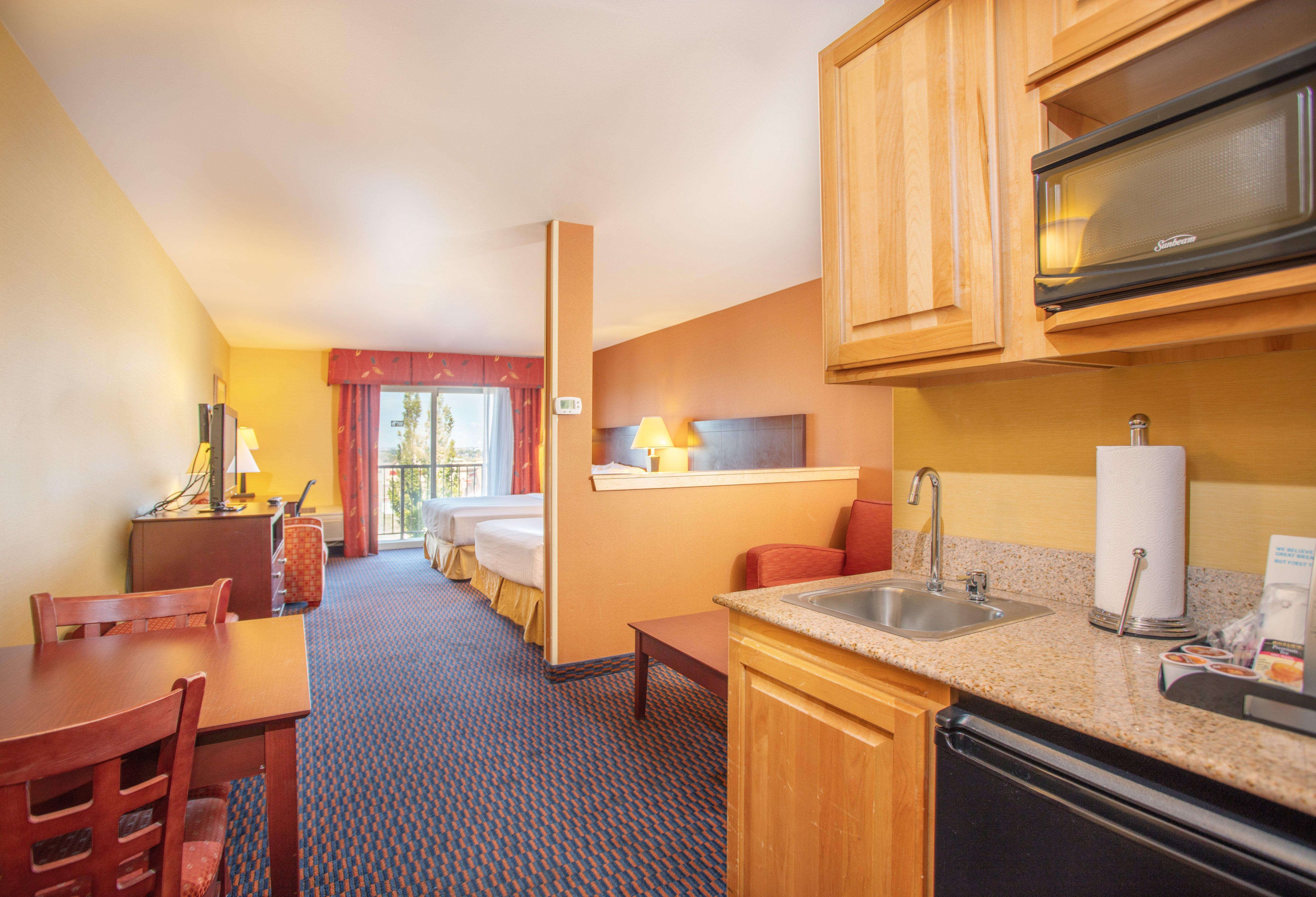 Holiday Inn Express Hotel & Suites Річленд Екстер'єр фото